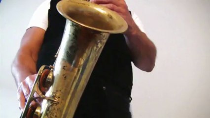 Mack The Knife Saxophone Music by Johnny Ferreira