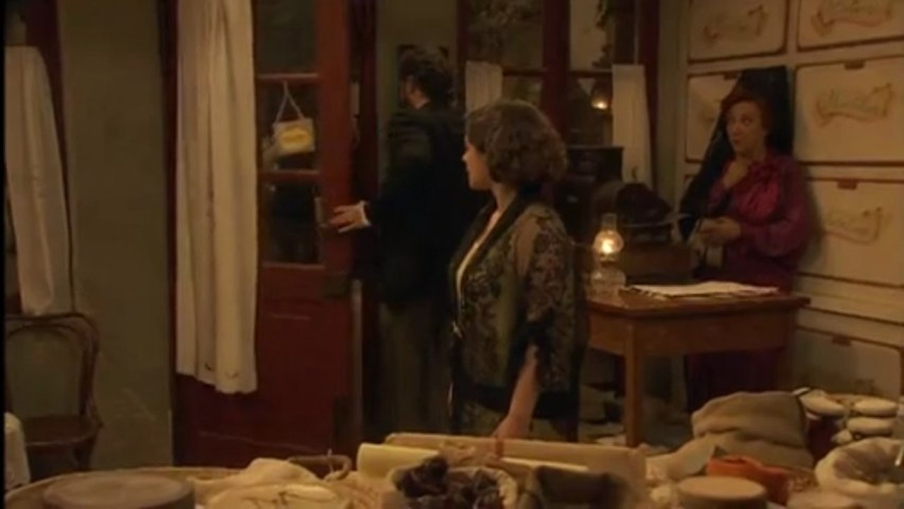 Tristán y Candela. Cap. 593 - Allá tú si decides darme la espalda por ser franca contigo
