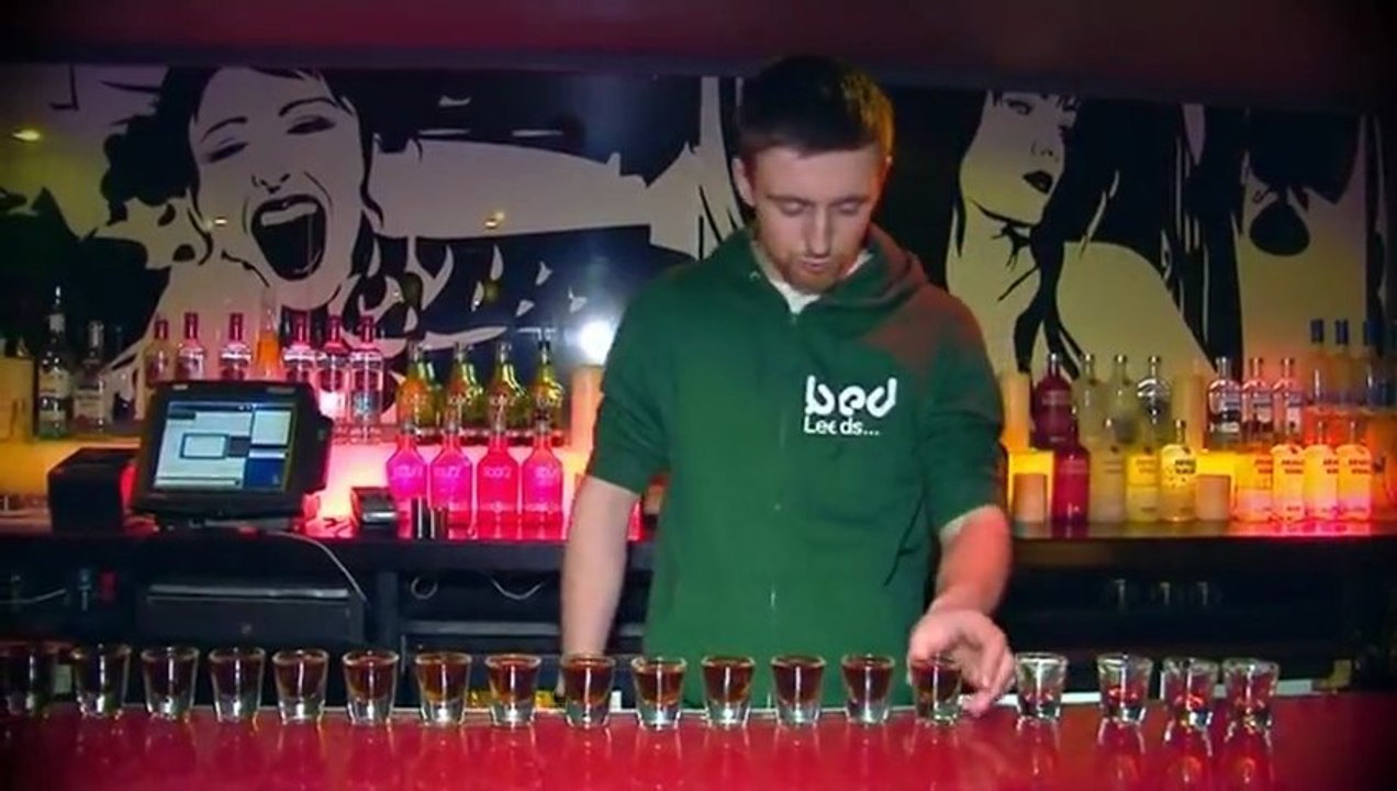 40 shooters de Jägermeister en 6 minutes