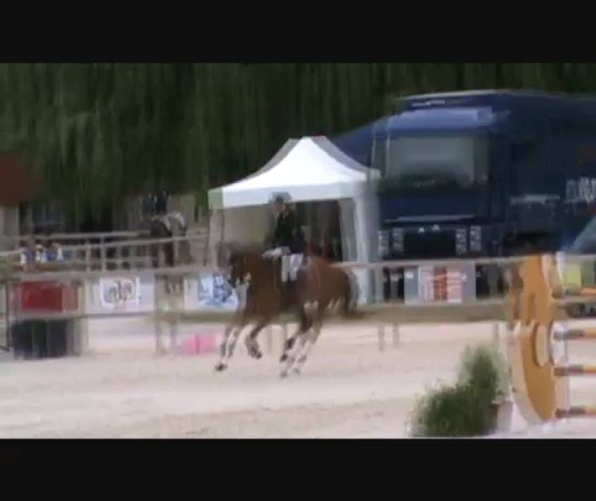 MACON SARL EQUICOMMERCE