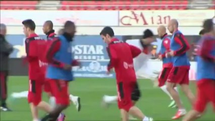 Verdú, Charles y Rafinha, los nombres del lunes