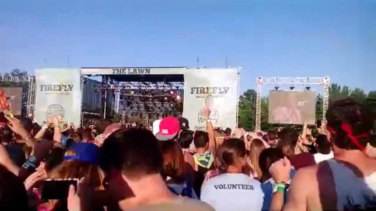 Ellie Goulding -- Fire Fly Music Festival 2013