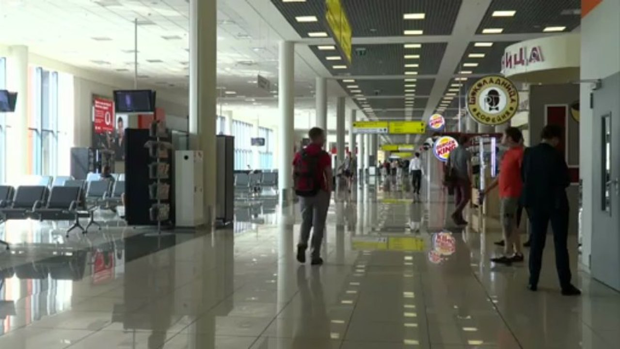 Snowden, sin pasaporte
