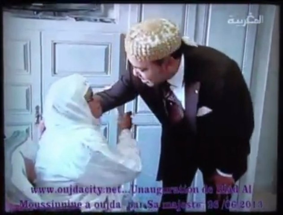 صاحب الجلالة يقوم بتدشين رياض المسنين بوجدة ـ
