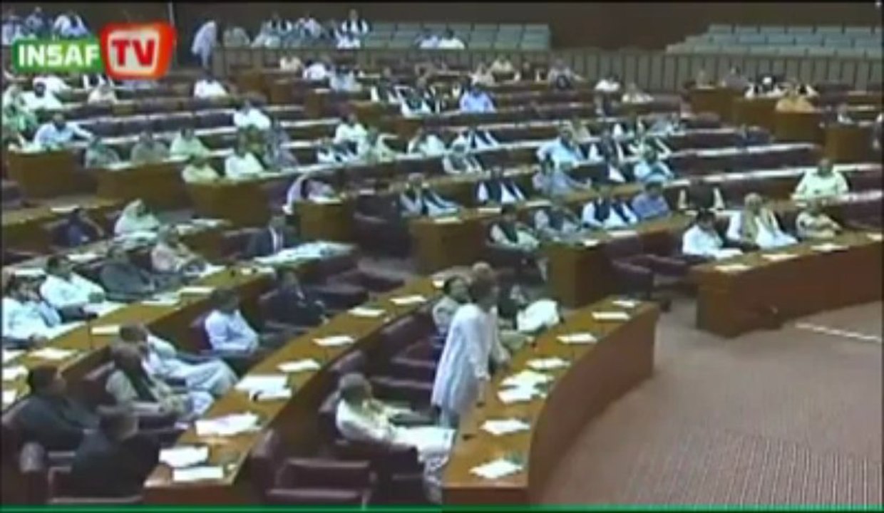 Imran Khan admits Dr Tahir ul Qadri was right about corrupt electrol system.