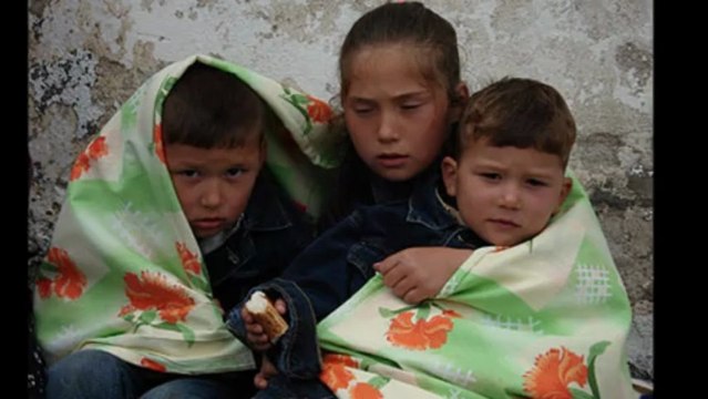 Bedirhan Gökce - Ellerim Üşürdü..mp3