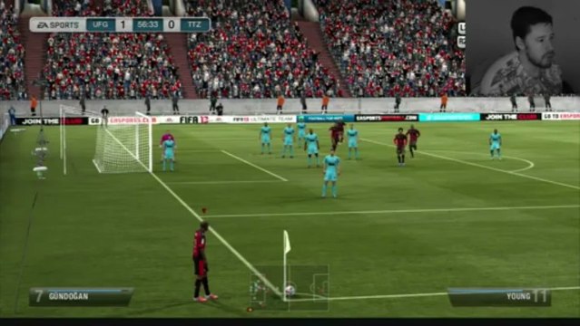 FIFA 13 Ultimate Team - RONALDO v MESSI - Ruin a Randomer FIFA 13 GAMEPLAY