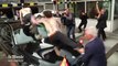Les Femen se jettent sur la voiture du premier ministre tunisien, en visite à Bruxelles