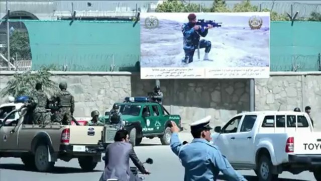 Taliban attack entry to Afghan presidential palace