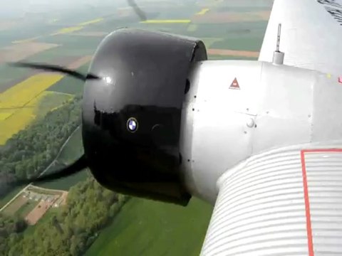 Junkers Ju 52 pendant le vol