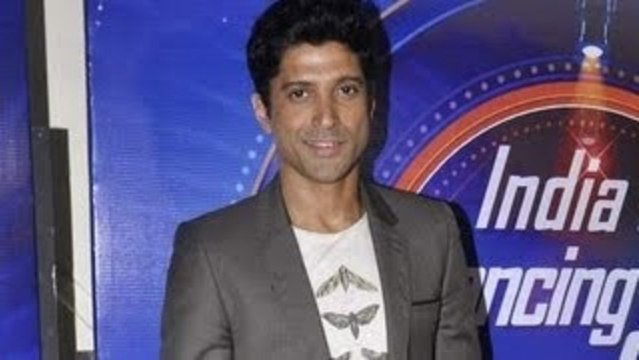 Farhan Akhtar Promotes Bhaag Milkha Bhaag on the sets of Indias Dancing Superstars