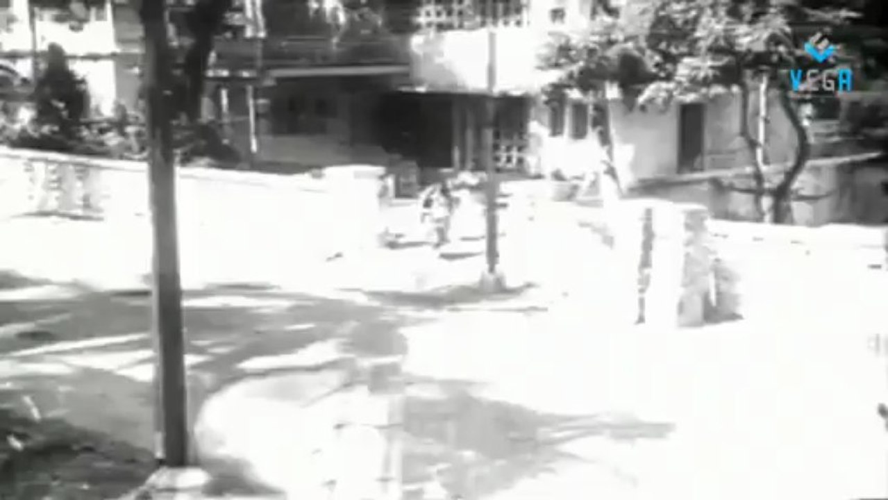 Apoorva Raagangal Comedy 04
