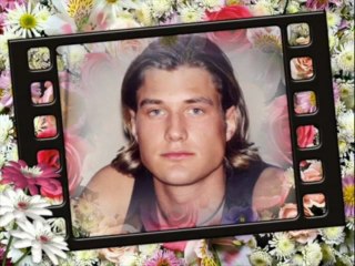 Диана Арбенина - Он не дожил до ста.wmv