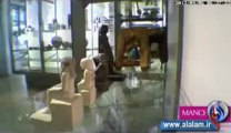 ‫شاهد بأم العين كاميرا مراقبة ترصد تمثالا فرعونيا يتحرك لوحده في متحف ببريطانيا !!!!!‬