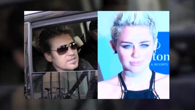 Is Miley Cyrus Threatening to Air Billy Ray's Dirty Laundry?
