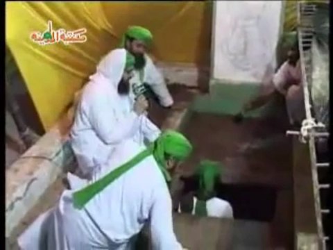 Mufti Dawat-e-Islami Ki Jab Qabar Khuli - Comments by MNRAQ