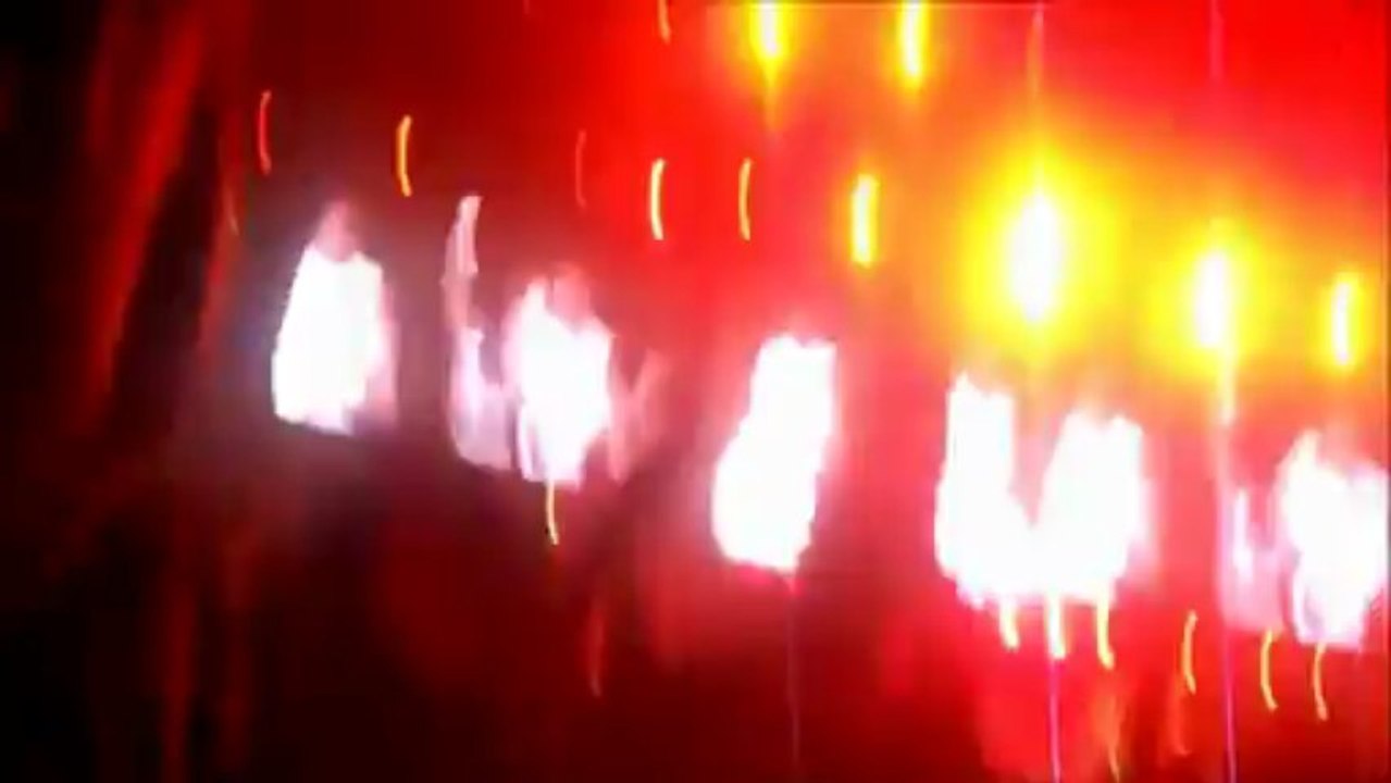 Girl on fire - Alicia Keys Paris Bercy