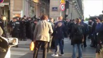 Interpellation de deux veilleurs debout, mardi 25 juin 2013