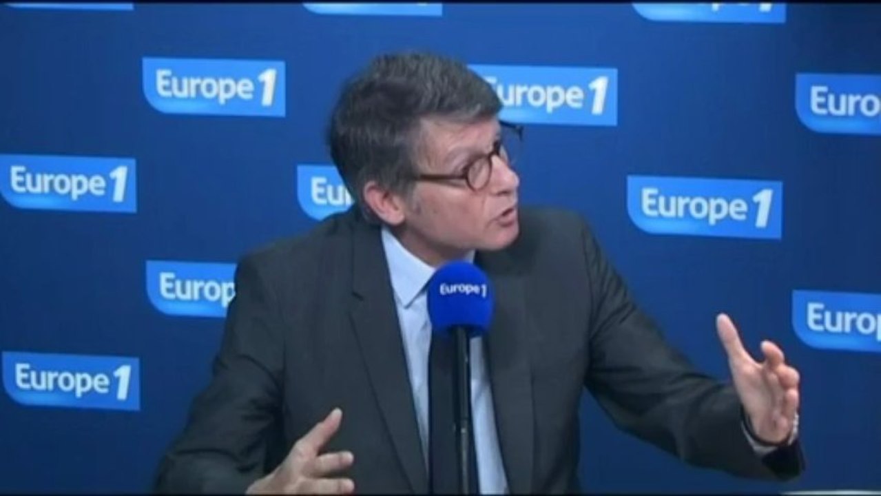 Education : Peillon annonce "10 000 postes" sup...