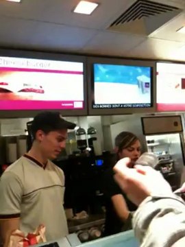 Payer un McDo avec des pièces de 5,2 et 1 centimes