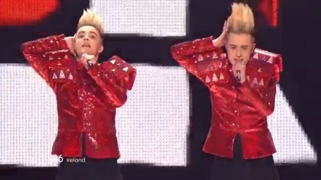 Jedward - Lipstick (Ireland '11)