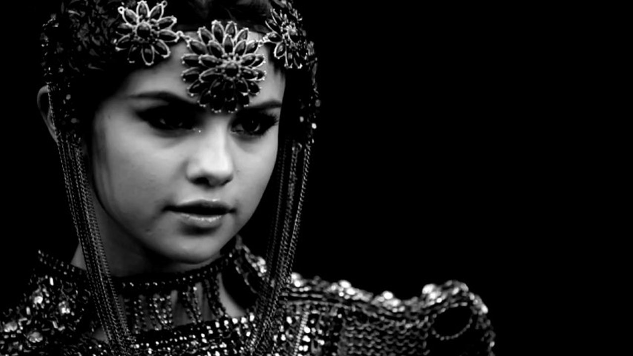 Selena Gomez ~Stars Dance~ CM Release:23.07.2013