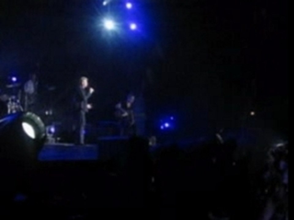johnny hallyday caen