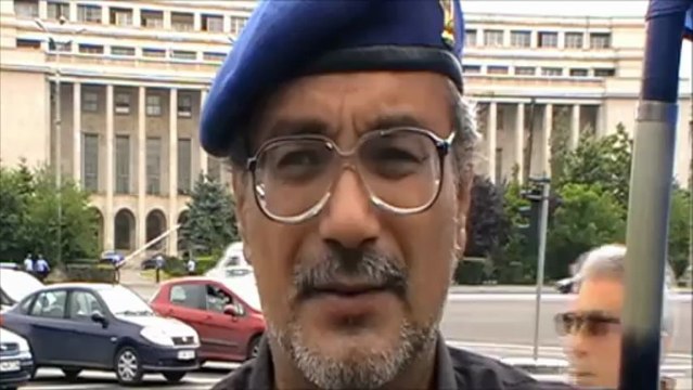 Revolutionari Romani Protestand - Guvernul Romaniei(26.Iunie.2013)(3)