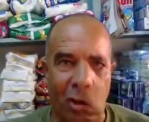 Célèbre chanteur d'eljem parle de ses concerts