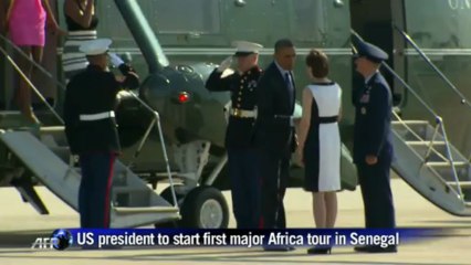 Obama family heads to Africa amid Mandela gloom