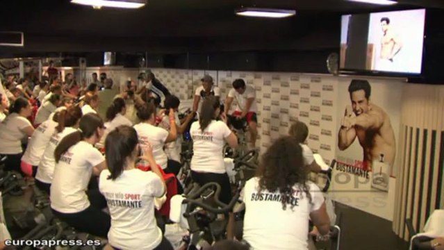 David Bustamante presenta su nueva fragancia 'Muy Mío Sport'