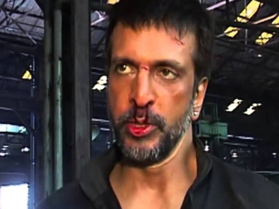 Javed Jaffrey in Movie BESHARAM