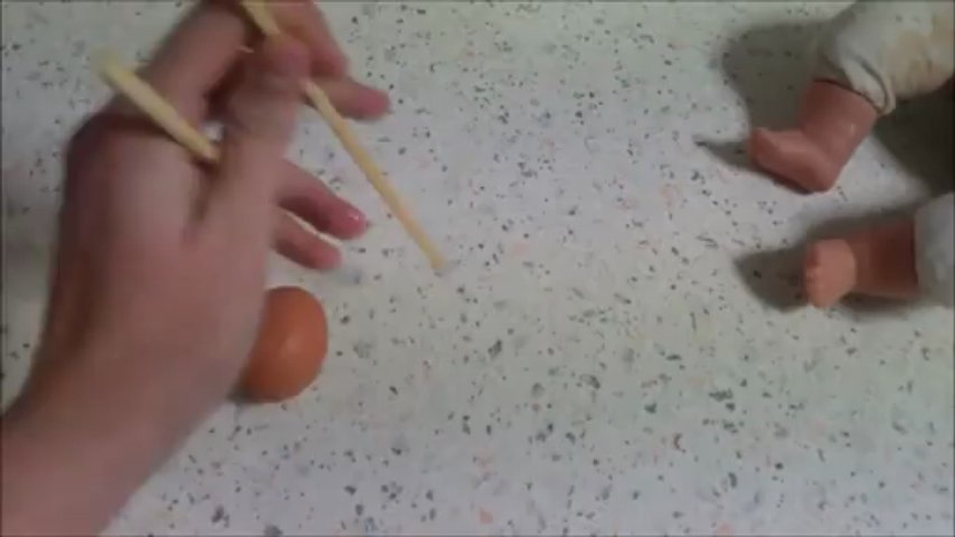 ⁣How To Use Chopsticks