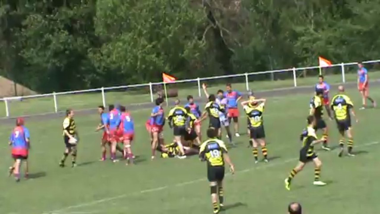 1/2 avantage à la défense