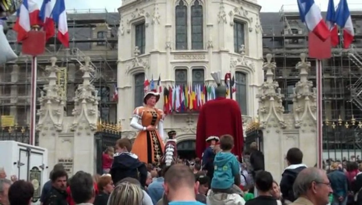 Hymne de Gayant - Sortie de la famille Gayant - Juillet 2011
