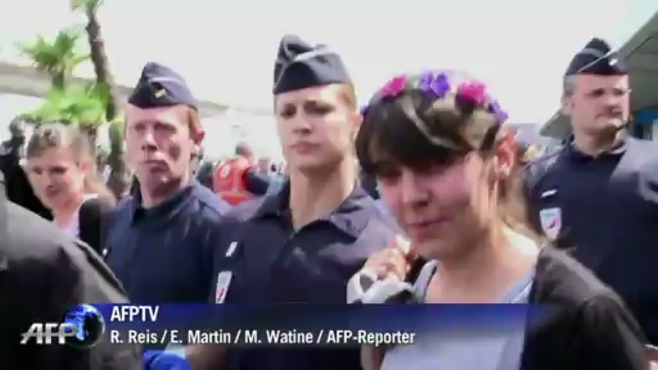 Oben-Ohne-Protest in Tunis: Frauen frei