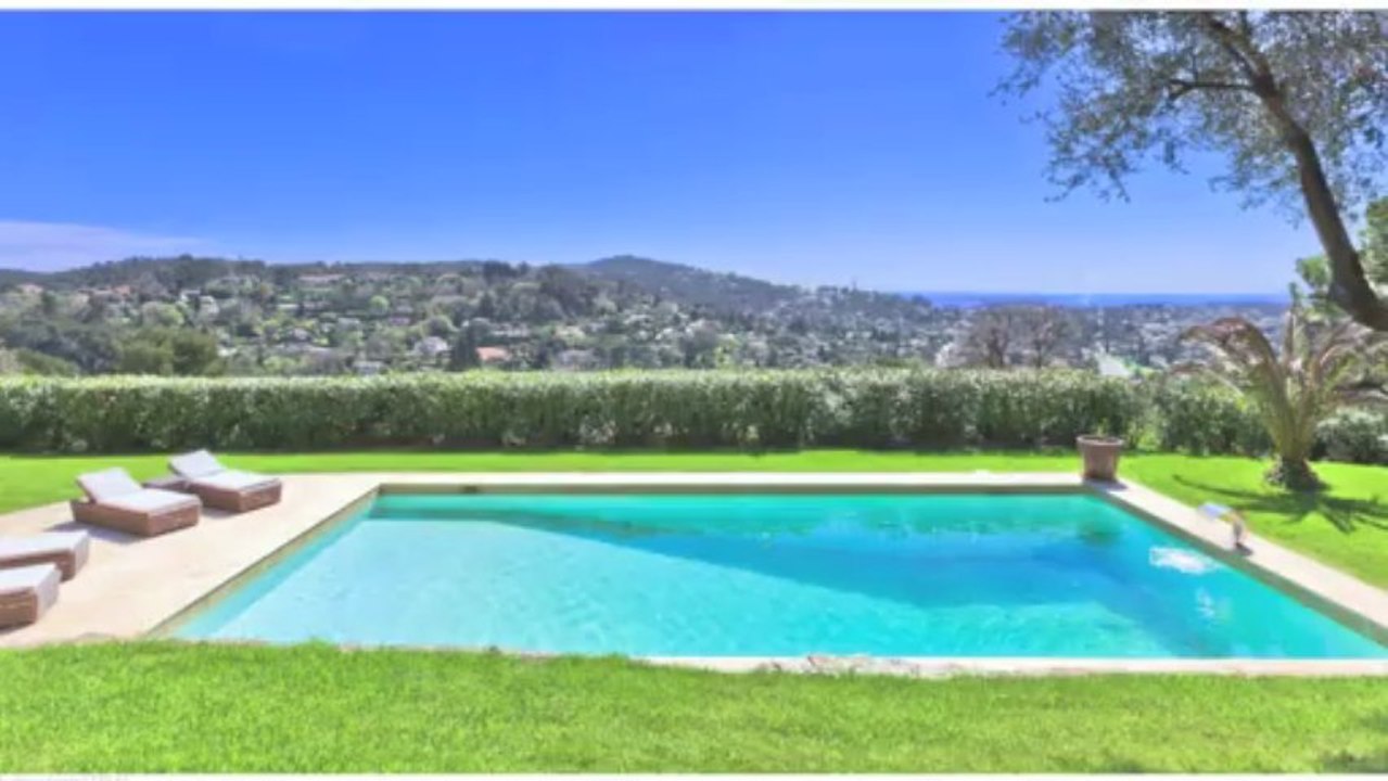 A vendre Propriété MOUGINS - Vue mer panoramique - Piscine - Maison gardien - oliveraie