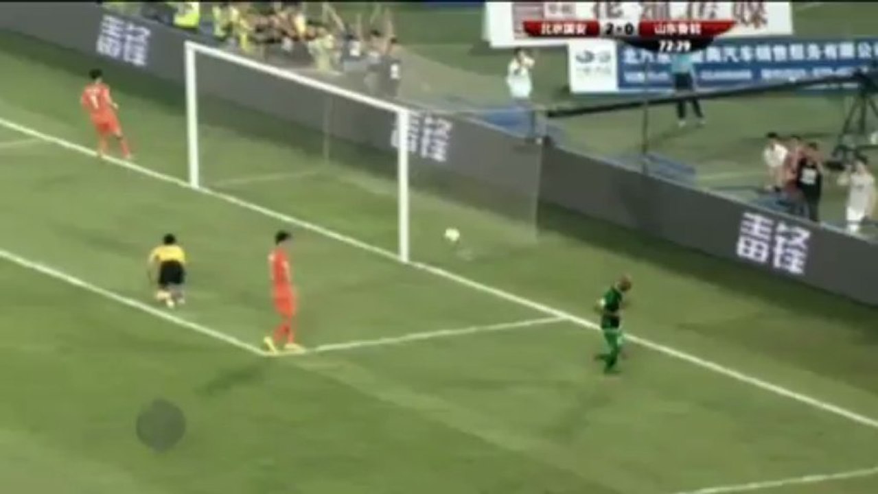 Top5: Edu mit Köpfchen, Kanoute mit Gewalt