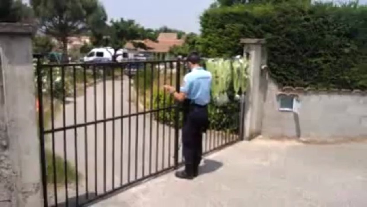 Drôme: arrivée des gendarmes experts de l'IRCGN à Sain--Paul-Trois-Châteaux