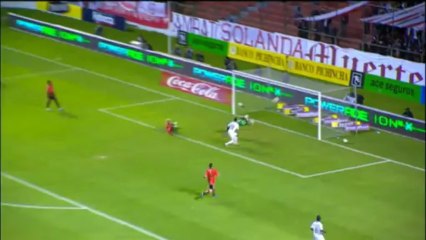 Ecuador, clamoroso doppio errore sottoporta