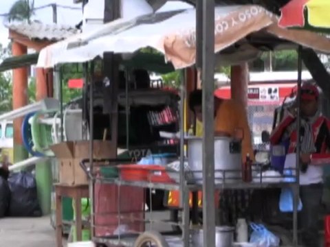 Estudios realizados por el laboratorio nacional en esta localidad, arrojaron que gran parte de los alimentos que consumimos en la calle contienen la bacteria E-coli