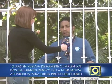 Estudiantes en la Nunciatura cumplen 12 días en huelga de hambre