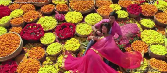 #ChennaiExpress Song #Titli @iamsrk & Deepika Padukone.