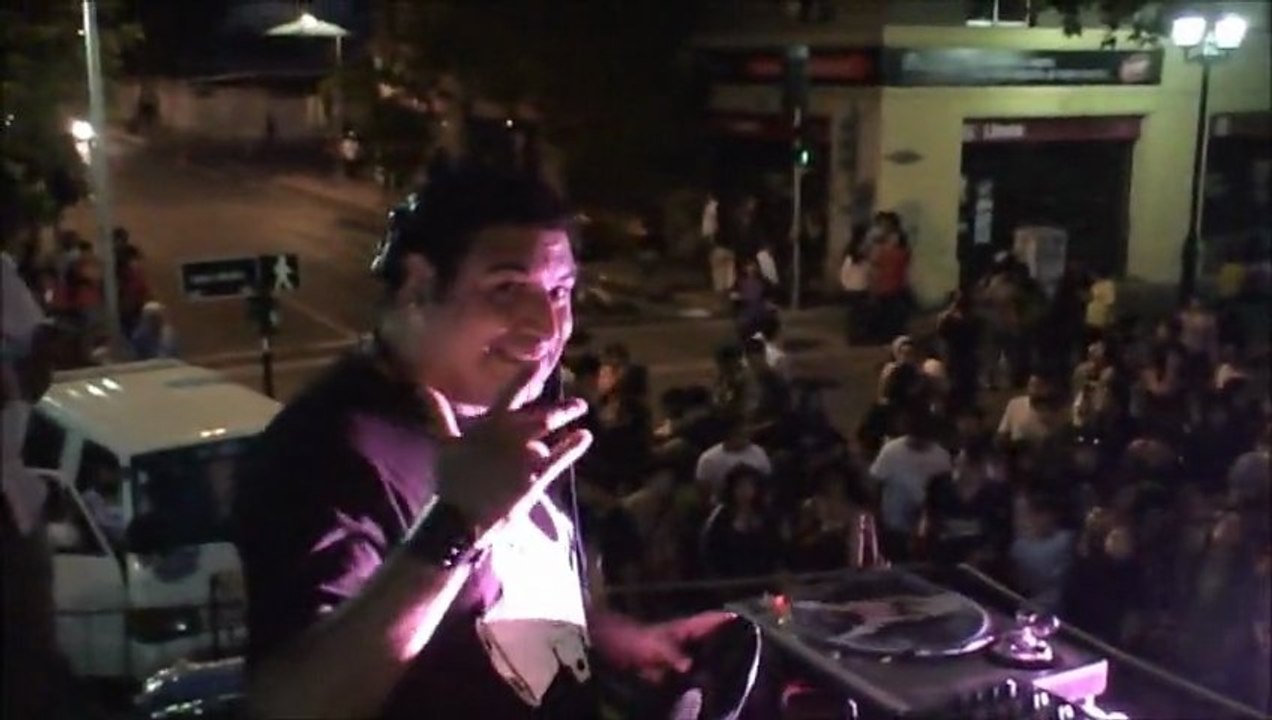 dj lazar @ gay parade chile 2008
