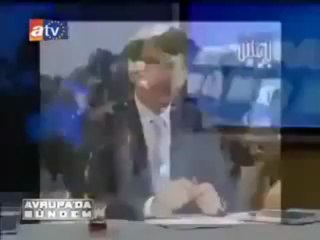 Alman Polisi Duran Kişilere Dahi Şiddet Uyguluyorlar