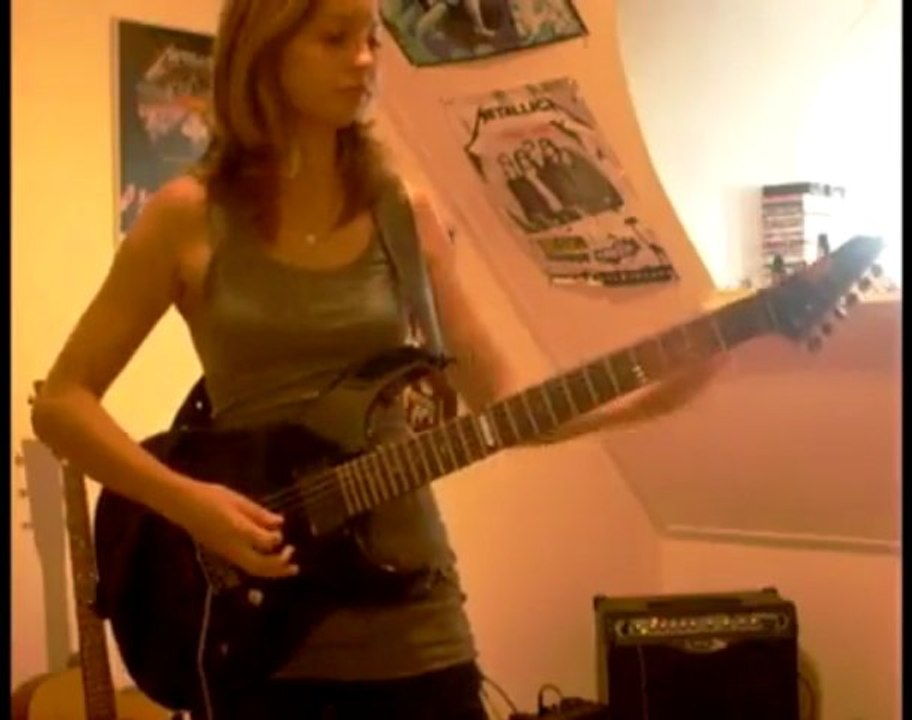 Blackened Metallica guitar cover by Cissie - Kirk Hammett so