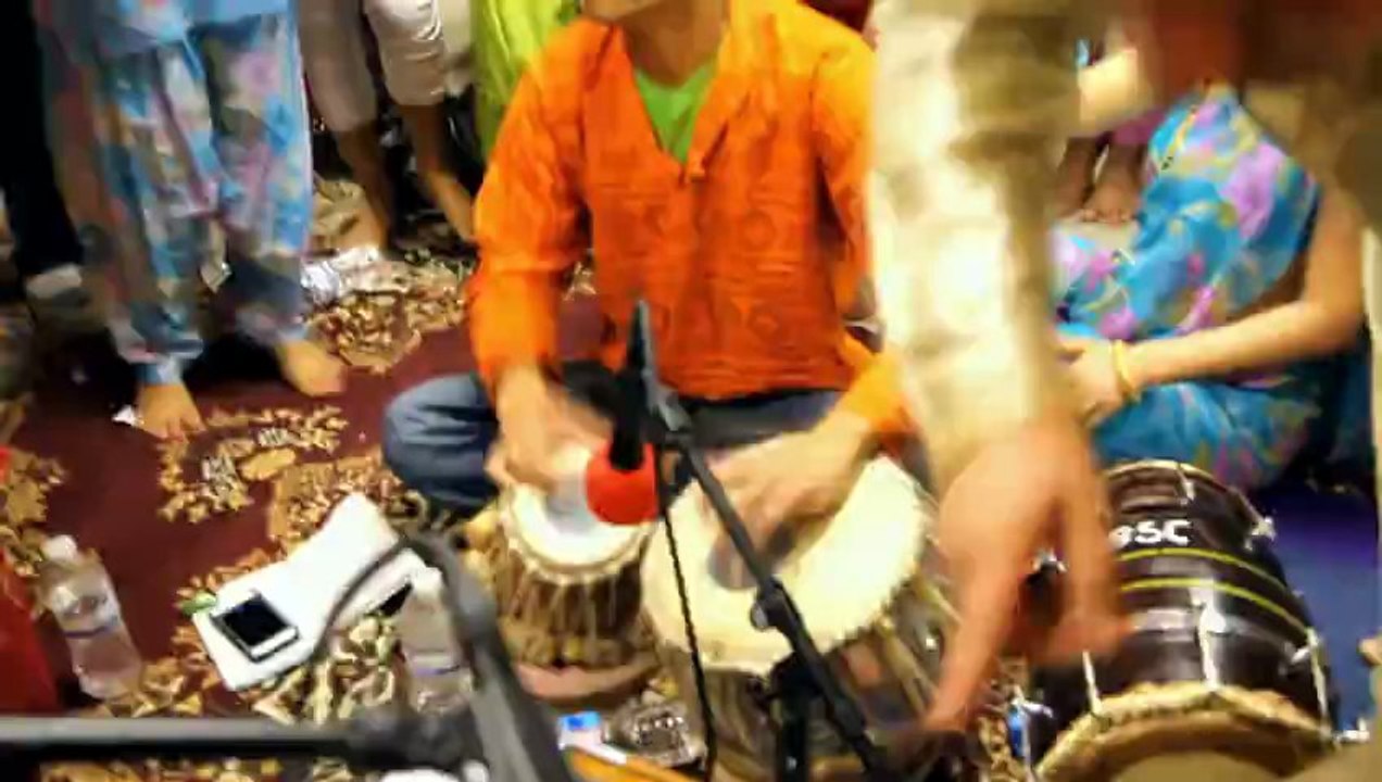 Nand Ke Anand Bhayo Jai Kanhaiya Lal Ki Jai kanaia lal ki