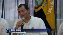 Correa promete avaliar asilo político para Snowden