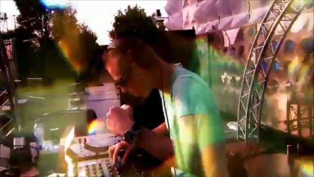 Safri Duo MegaMix 2013 Mixed By Dj-Mankey [HD 1080] [ dj-mankey.pt.vc] Parte 1 Safri Duo MegaMix 2013 Mixed By Dj-Mankey [HD 1080] [ dj-mankey.pt.vc] 1. Safri Duo feat. Velile- helele (Dj-Mankey Mix) 2. The Real Booty Babes - Played-A-Live (Dj-M