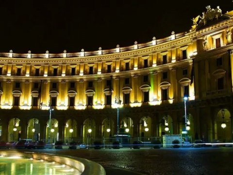 Phil Collins - I Wish It Would Rain Down